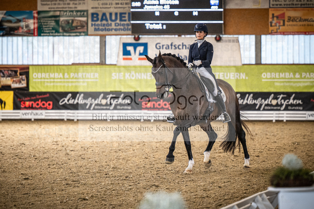 DOS_0126 | Entdecke hochwertige Reitturnierfotos von Foto Oger. Professionell, emotional und authentisch – jetzt Lieblingsmomente im Shop bestellen. - Realisiert mit Pictrs.com