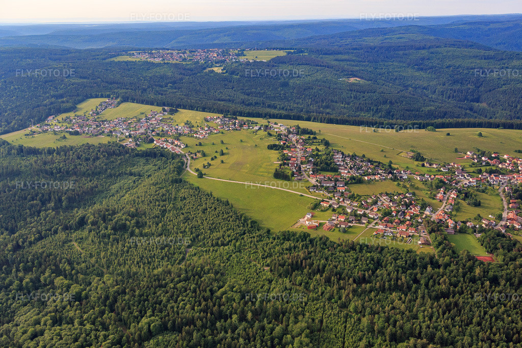 Luftbild: Ortsansicht von Norden im Ortsteil Rotensol in Bad Herrenalb im Bundesland Baden-Württemberg in Deutschland. Foto: IMG_079738.jpg vom 31.05.2015 durch Werner Riehm/FLY-FOTO.de