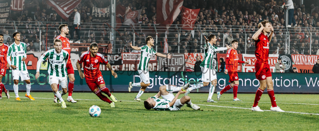 SC Preußen Münster - Fortuna Düsseldorf 1895 | Das ist die Fotodatenbank für authentische Sportfotografie aus Münster: Markus Paletta fotografiert Teams, Sportler:innen, Kinder, Events & Unternehmen. - Realisiert mit Pictrs.com