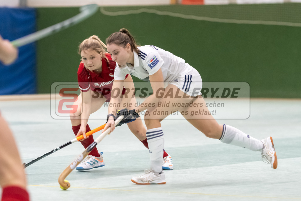 SFE_20230108_0071 | 1. Bundesliga Hockey Damen Rot-Weiss Köln - Düsseldorfer HC am 08.01.2023 in Köln (KTHC Stadion Rot-Weiss Köln Tennis and Hockey Club), Photo: Stephan Fehrmann 2022 (Sports-Gallery),Camille Nobis ( Rot-Weiss Köln #17 )