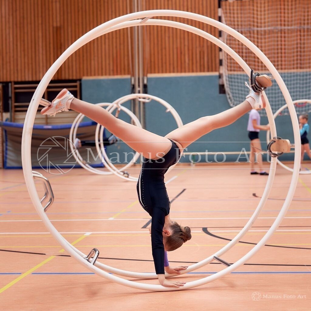 DSC00238 | Professionelle Sportfotografie in Hamburg, Schleswig-Holstein und Niedersachsen – spezialisiert auf Rhönrad, Geräteturnen, Leistungsturnen und rhythmische Sportgymnastik. Bundesweite Begleitung von Rhönrad-Events. Jetzt Sport-Fotos - Realisiert mit Pictrs.com