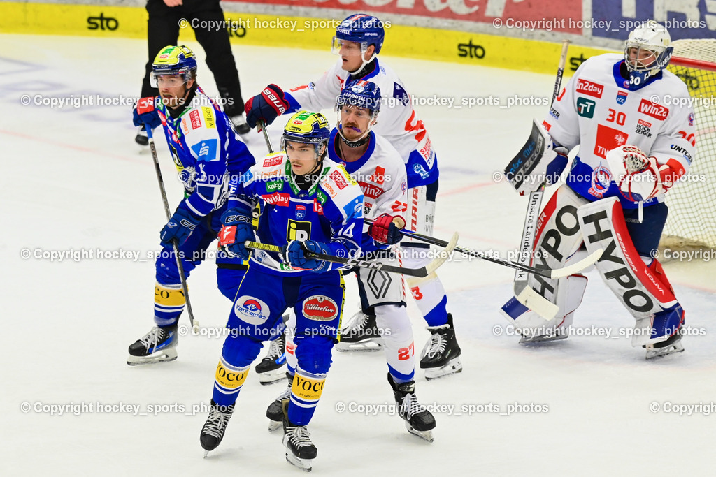 EC IDM Wärmepumpen VSV vs. HC Tiwag Innsbruck-Die Haie | #14 Johannes Tschurnig EC VSV, #30 Matthew Vernon HC Innsbruck, #16 Kevin Hancock EC VSV, #27 Patrick Kudla HC Innsbruck, #53 Mario Ebner HC Innsbruck, EC IDM Wärmepumpen VSV vs. HC Tiwag Innsbruck-Die Haie, EC IDM Wärmepumpen VSV vs. HC Tiwag Innsbruck-Die Haie am 11.10.2025 in Villach (Stadthalle Villach), Austria, (Photo by Bernd Stefan)