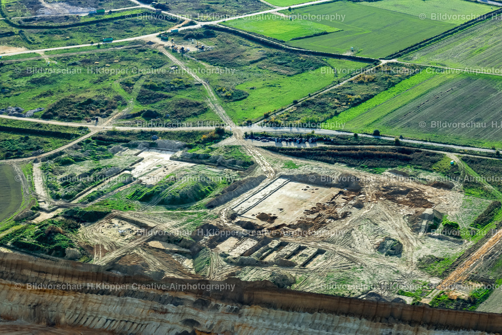 Luftbild Erkelenz _ Jülich _ Hambacher Forst_ Lützerath ist ein Weiler der Stadt Erkelenz Braukohle_ Tagebau_Garzweiler-8576 | Luftbildfotografie Hermann Klöpper - Realisiert mit Pictrs.com