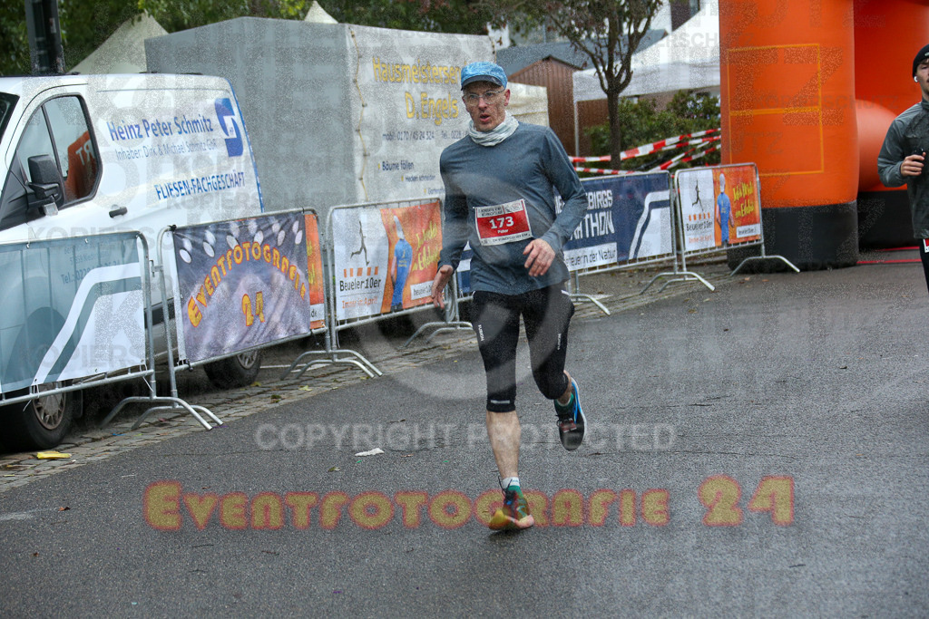 251130_1141_EX1_8303 | Sportfotografie im Rhein-Sieg Kreis, Köln, Bonn, NRW, Rheinland Pfalz, Hessen, etc. Unser Tätigkeitsfeld umfasst den Laufsport vom Volkslauf über den Marathon, Duathlon, Triathon bis zum Ultralauf wie Kölnpfad Ultra oder Schindertrail.