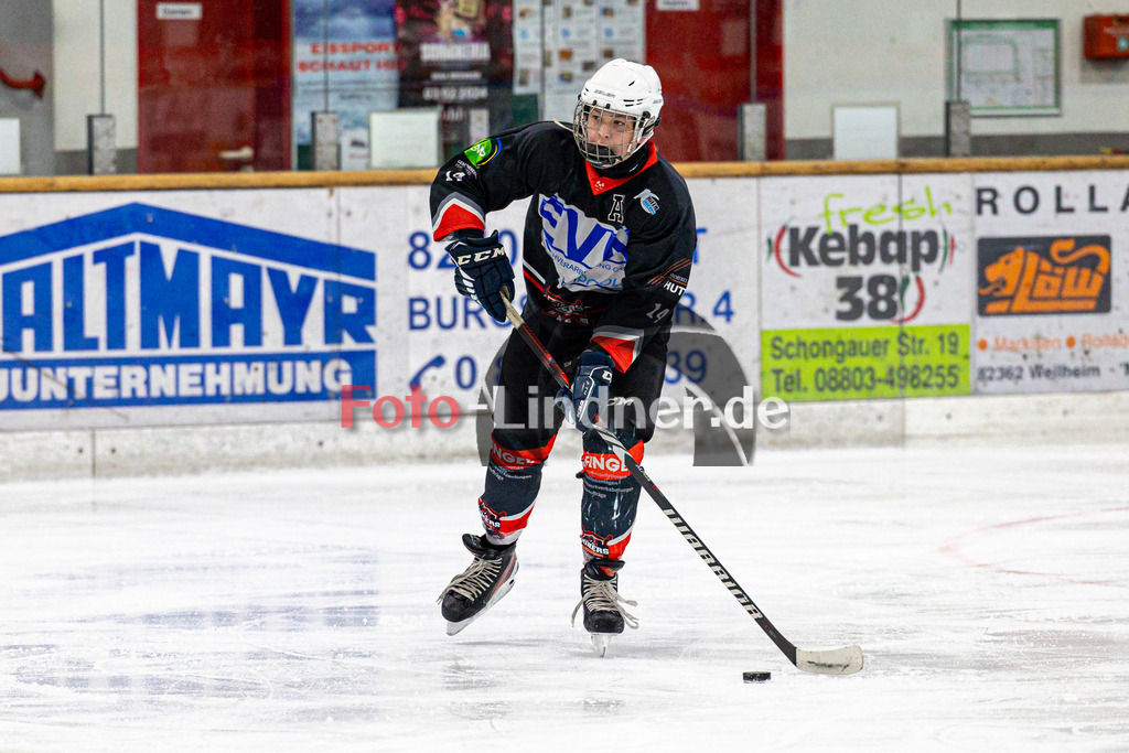 TSV Peißenberg Miners vs HC Landsberg | Eishockey Landesliga U15 2023/2024, TSV Peißenberg Miners vs HC Landsberg, 20240113,
,
2024-01-13 in Peißenberg (Eisstadion)

Copyright: WolfgangxLindner