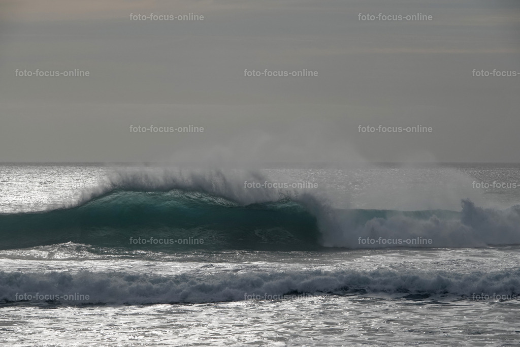 Powerful Waves | Landscape photography, spectacular waves, Atlantic Ocean, Baltic Sea