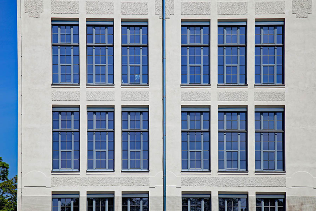 Foto: Leipzig - Leipziger Baumwollspinnerei | Das Team hinter BILDLEXIKON LEIPZIG bündelt historische wie aktuelle Informationen über die Stadt Leipzig in Text und Bild auf einer Plattform und stellt diese der interessierten Öffentlichkeit zur Verfügung.