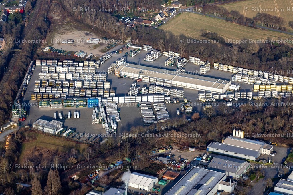 Luftbild Moers-8278 | Luftbildfotografie LuftbildF ahrzeugbau- Werksgelände " Rinnen GmbH & Co KG " im Ortsteil Repelen in Moers im Bundesland Nordrhein-Westfalen, Deutschland - Realisiert mit Pictrs.com