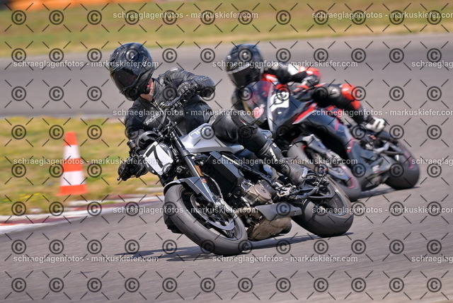 26bt05-1496 | markuskiefer.com - Realisiert mit Pictrs.com