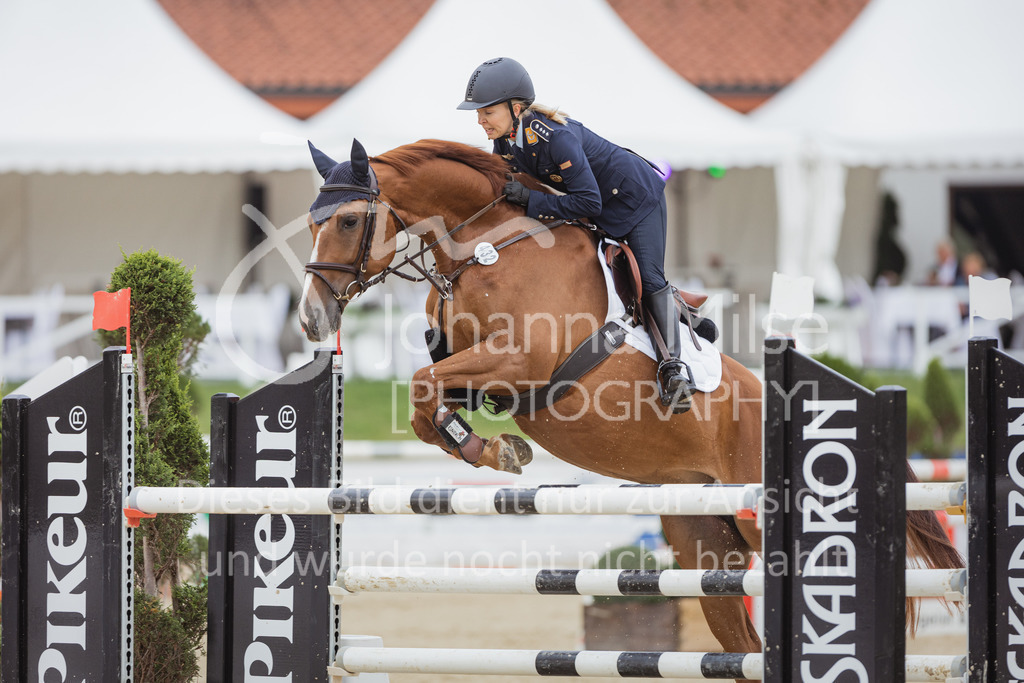 220731_BHO_BT_M1-Spr-149 | Deine schönsten Turniermomente als professionelle Fotos! Entdecke hochwertige Pferdesport-Fotografie im Online-Shop. Jetzt Fotos finden & bestellen!