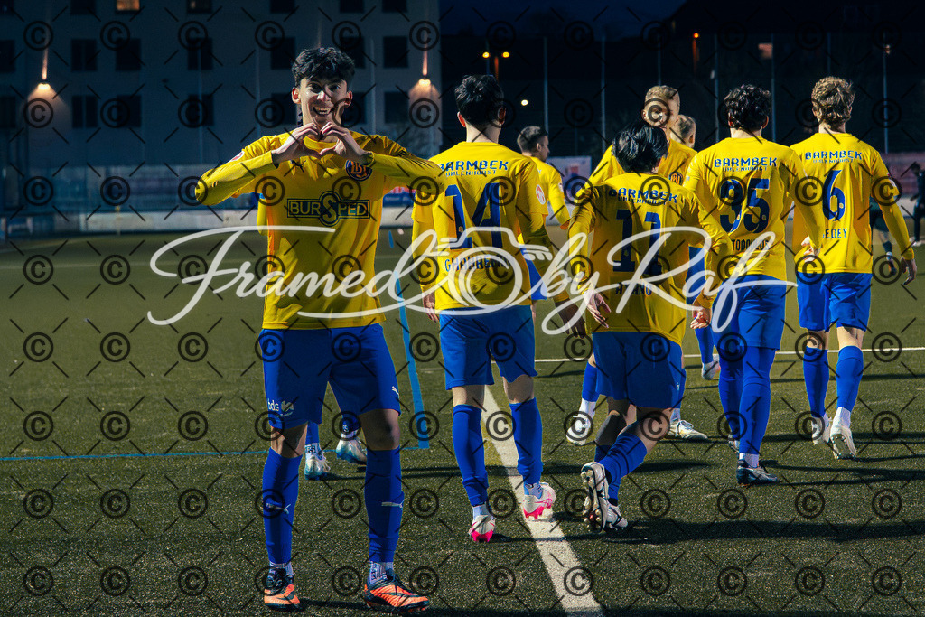 DSC03124 | Professioneller Online-Store für hochwertige Fotografie: Entdecke einzigartige Bilder aus Street, Events und Lifestyle. Sichere dir exklusive Prints und digitale Downloads in bester Qualität für dein Zuhause oder Projekte. - Realisiert mit Pictrs.com