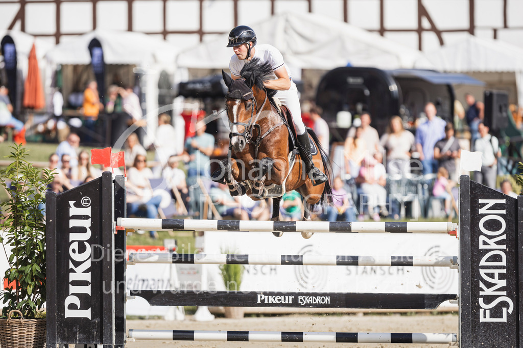 250711_BHO_2Ph-M2-2-860 | Deine schönsten Turniermomente als professionelle Fotos! Entdecke hochwertige Pferdesport-Fotografie im Online-Shop. Jetzt Fotos finden & bestellen!