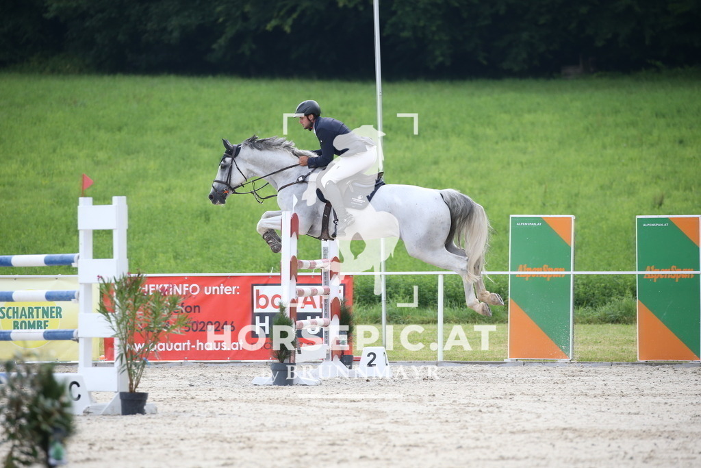 DL2Q2782 | Willkommen bei Brunnmayr - Design & Fotografie – Ihrem Spezialisten für Reitturniere und Pferdeveranstaltungen in Oberösterreich, Salzburg und Bayern! Seit über 17 Jahren sind wir leidenschaftlich dabei.