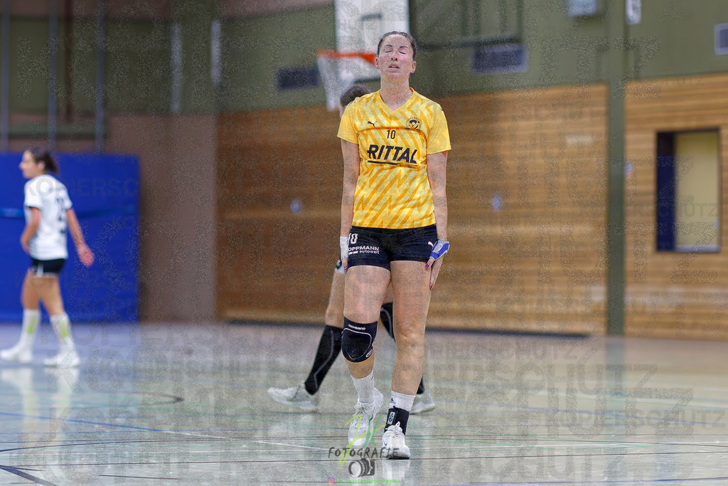 Frauen Oberliga Mitte (HHV); HSG Eibelshausen/Ewersbach - HSG Linden | Frauen Oberliga Mitte (HHV); HSG Eibelshausen/Ewersbach - HSG Linden am 15.11.2025 in Eibelshausen (Holderberghalle)Photo © 2025 - Jörg Heinrich - Realisiert mit Pictrs.com