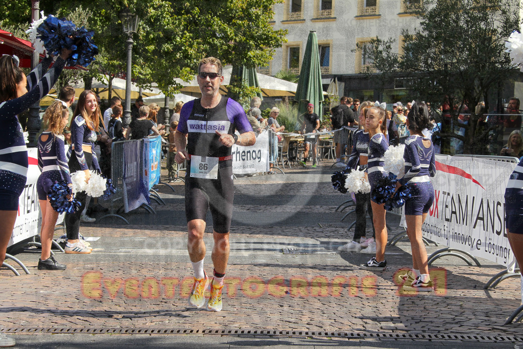 250824_1236_EV4_9307 | Sportfotografie im Rhein-Sieg Kreis, Köln, Bonn, NRW, Rheinland Pfalz, Hessen, etc. Unser Tätigkeitsfeld umfasst den Laufsport vom Volkslauf über den Marathon, Duathlon, Triathon bis zum Ultralauf wie Kölnpfad Ultra oder Schindertrail.