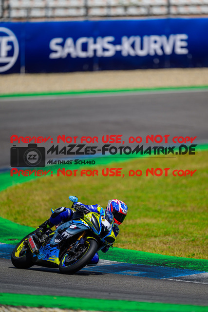 MaZZes_FotoMatrix_240615_6007705_3002 | GELB