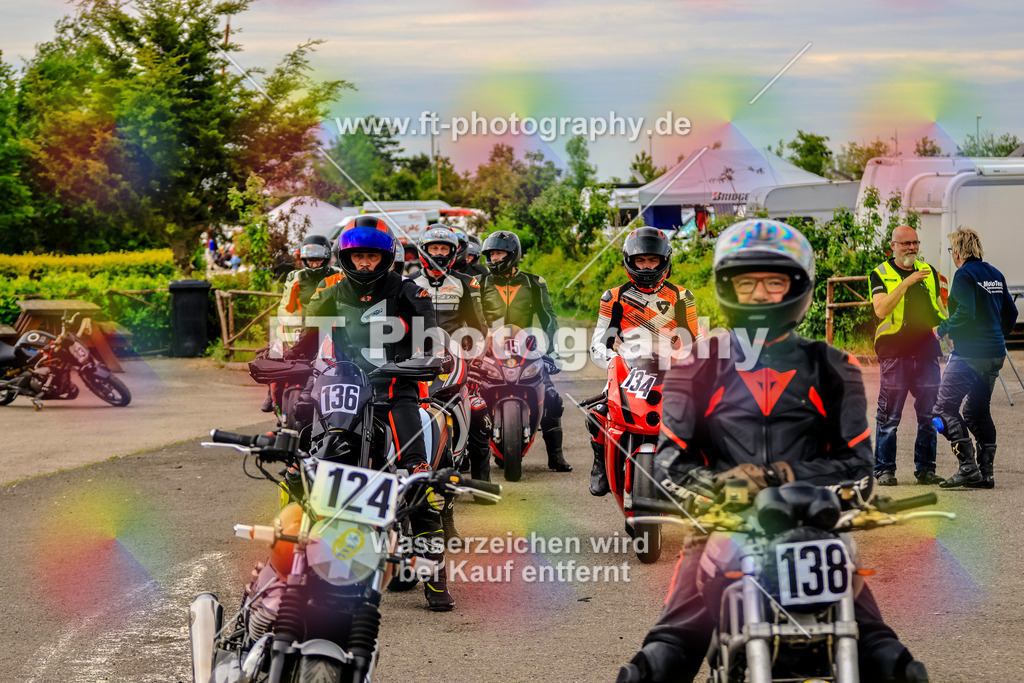 MotoTeam-1615 | Hier findet Ihr Bilder von Touristenfahrten auf der Nürburgring Nordschleife oder von anderen Veranstaltungen die ich besucht habe. Viel Spass beim Durch Schauen 