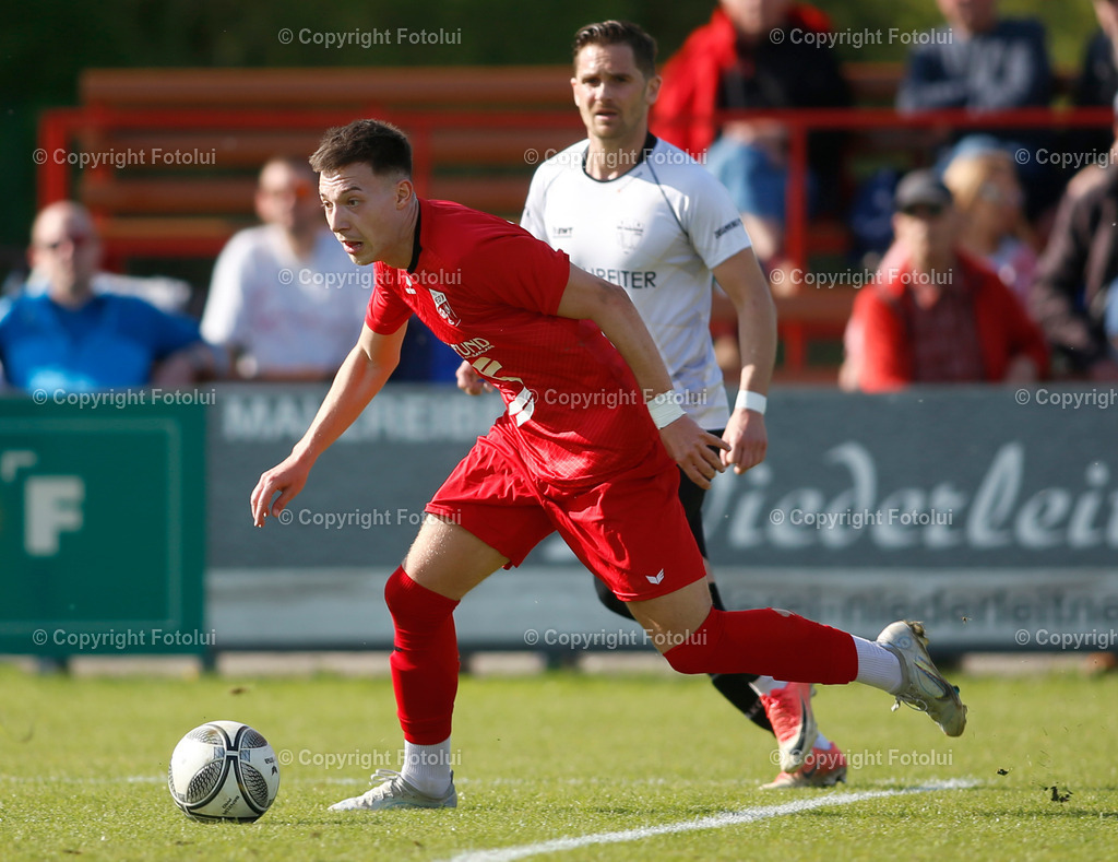 A_LUI_290423_14 | SPORT,FUSSBALL,LL:OST ASKOE OEDT 1B-SU VORTUNA BAD LEONFELDEN 29.04.2023 IM BILD: DINO KOVACEVIC  (OEDT 1B) UND BENJAMIN FREUDENTHALER (LEONFELDEN)
FOTO:FOTOLUI