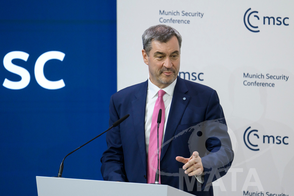 _DWA4469 | MATA IndoCon - Realisiert mit Pictrs.com