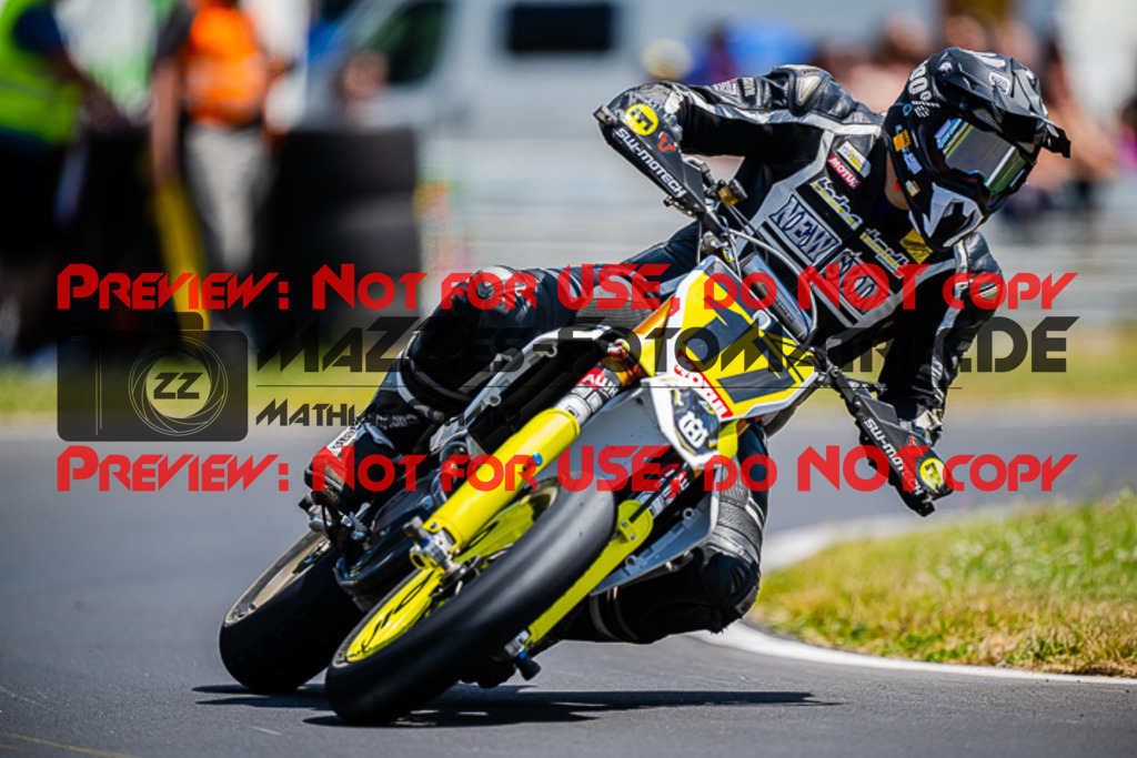 MaZZes_FotoMatrix_220703_0421 | S1