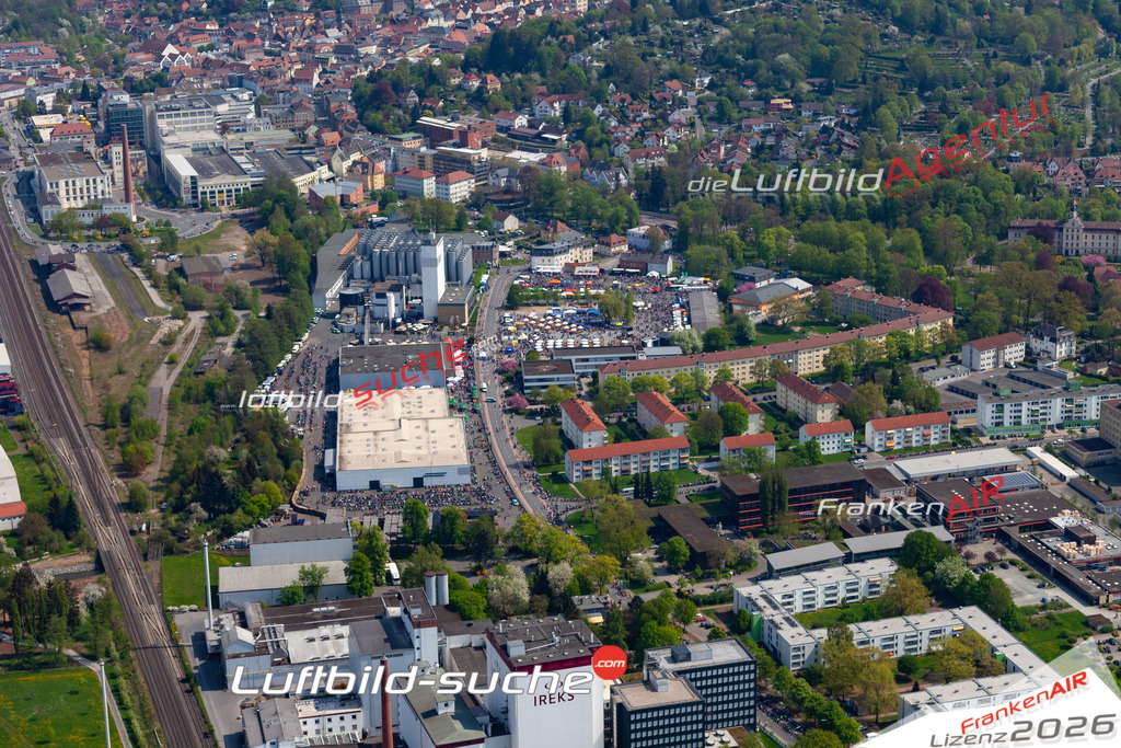 Das Luftbild der Stadt Kulmbach wurde 2018 vom Flugzeug heraus erstellt (keine Drohne) Aufnahmehöhe ca.400 Meter- hohe Auflösung für beste Druck-Qualität