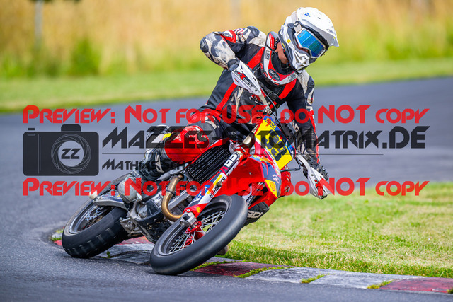 MaZZes_FotoMatrix_240712_6007705_6383 | S3