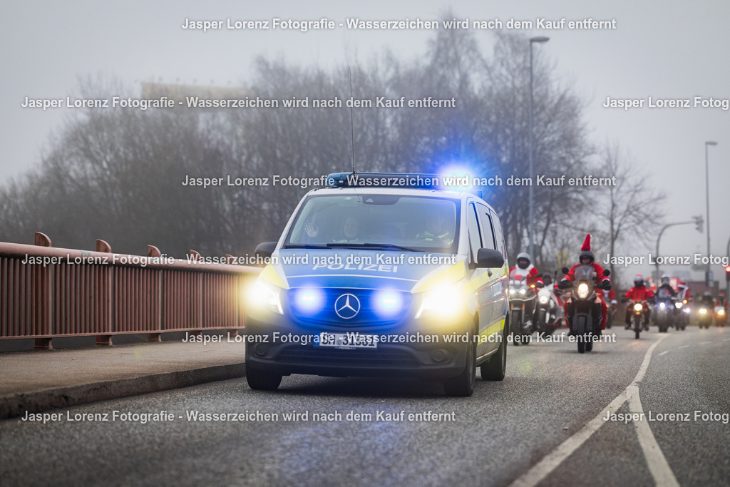 X-Mas Ride I Kiel I 2025 | Jasper Lorenz Fotografie - Realisiert mit Pictrs.com