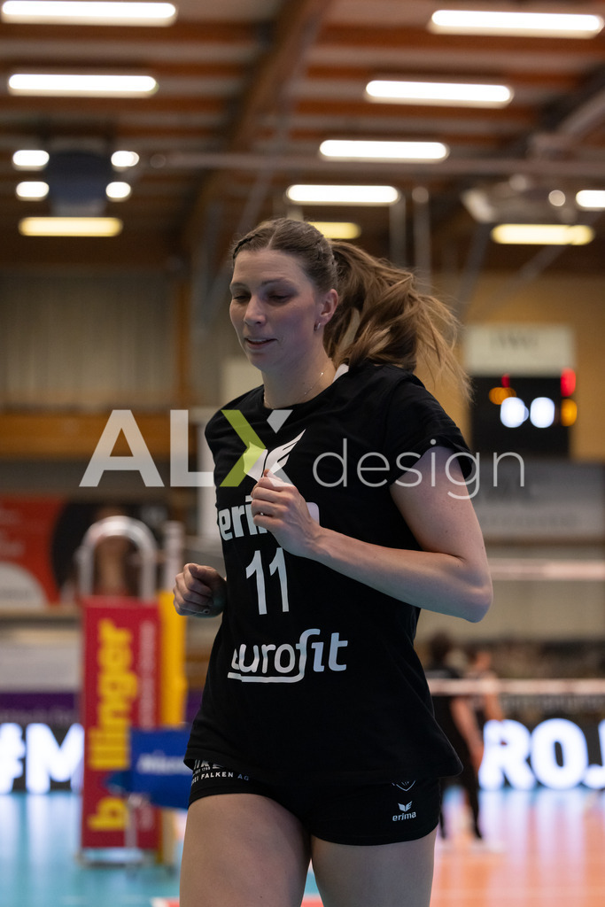 Volleyball I Frauen I Saison 2025-2026 I Volleyball NLA | Women I  Playoffs Finals 2/5 I  VC Kanti Schaffhausen - viteos NUC I  10.04.2026 | 11 Kateřina Holásková (CZ) (VC Kanti Schaffhausen) – Mitte - Realisiert mit Pictrs.com