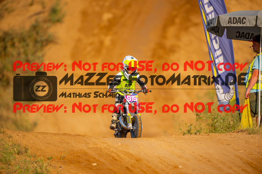 MaZZes-Fotomatrix-20260815-598753 | ROOKIES