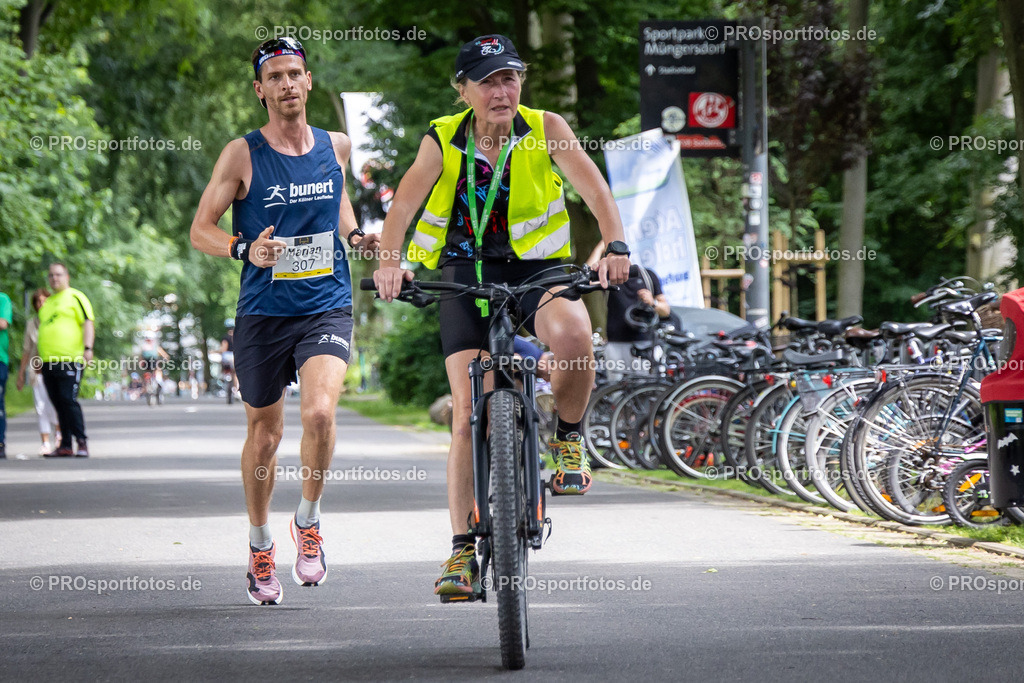 Stadionlauf Köln, 26.05.2024 | Impressionen von Stadionlauf Köln am 26.05.2024 rund um das RheinEnergie-Stadion in Koeln-Müngersdorf.

