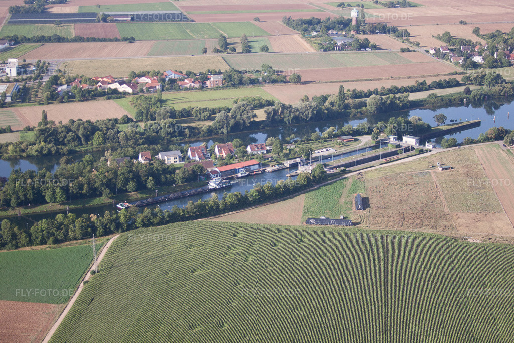 Luftbild: Windhof, Neckarschleuse im Ortsteil Schwabenheim in Dossenheim im Bundesland Baden-Württemberg in Deutschland. Foto: IMG_52172.jpg vom 19.08.2012 durch Werner Riehm/FLY-FOTO.de