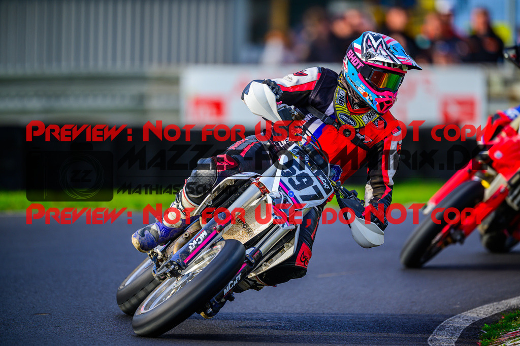 MaZZes_Fotomatrix_20251003_6007705_0616-2 | S4