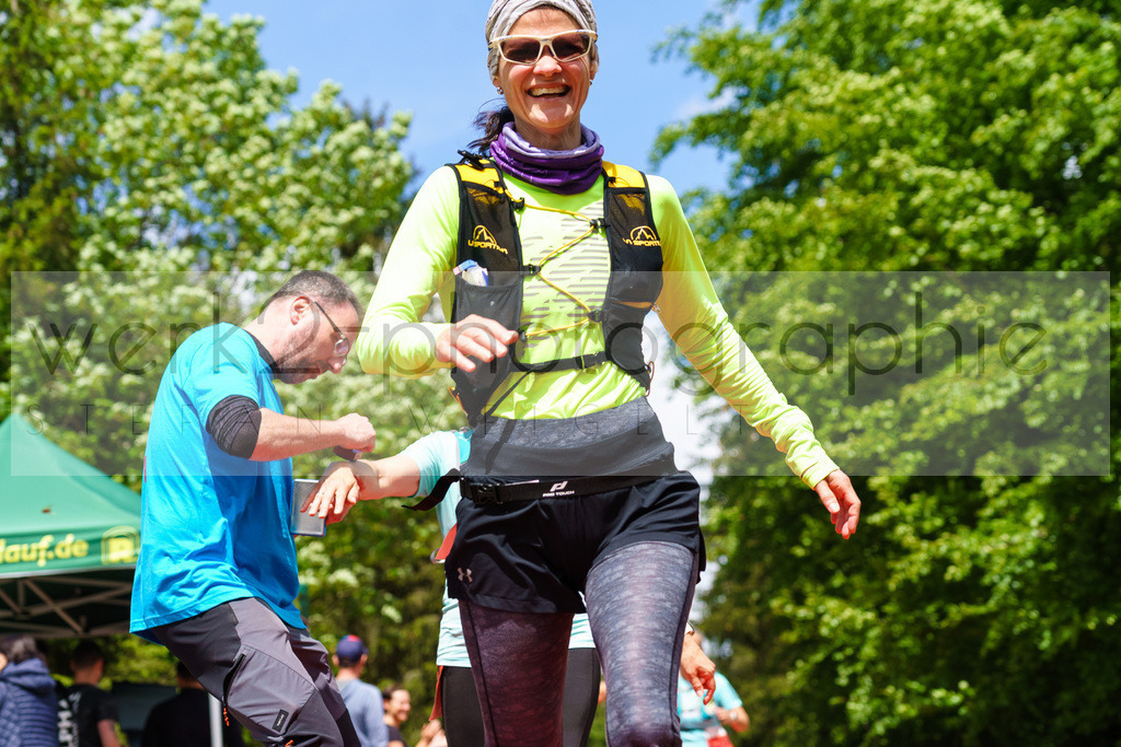 Rennsteiglauf Marathon 2024 | 25. Mai 2024 - 42,2 km von Neuhaus nach Schmiedefeld