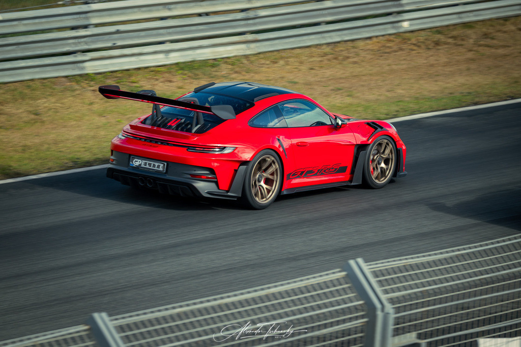 R6AT0813 _Alexander Tschuncky | Entdecken Sie die faszinierende Welt von Alexander Tschuncky Arts: Kreative Fotografie, atemberaubende Automobilkunst und hochwertiger Bilderdruck. Lassen Sie sich inspirieren! - Realisiert mit Pictrs.com