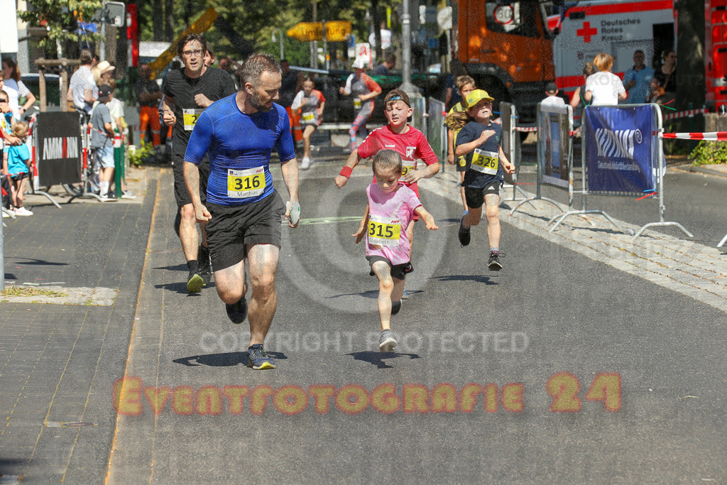 250621_1046_EX1_2507 | Sportfotografie im Rhein-Sieg Kreis, Köln, Bonn, NRW, Rheinland Pfalz, Hessen, etc. Unser Tätigkeitsfeld umfasst den Laufsport vom Volkslauf über den Marathon, Duathlon, Triathon bis zum Ultralauf wie Kölnpfad Ultra oder Schindertrail.