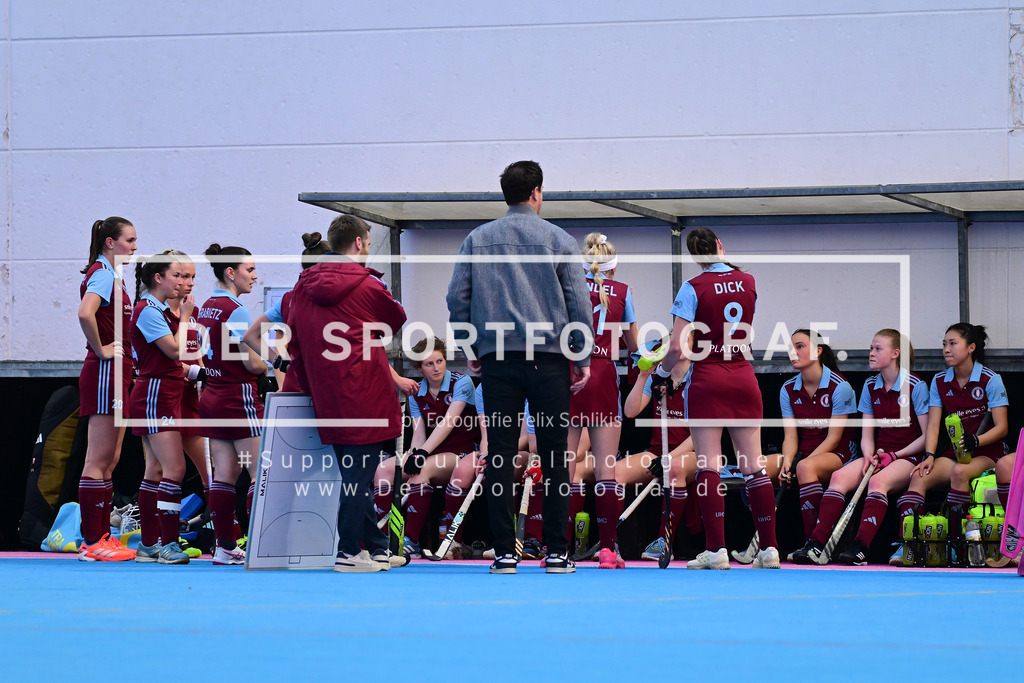Hockey I Frauen I Saison 2025-2026 I Bundesliga I 18. Spieltag I Harvestehuder THC - UHC Hamburg I 164049 | Der Sportfotograf. - Realized with Pictrs.com