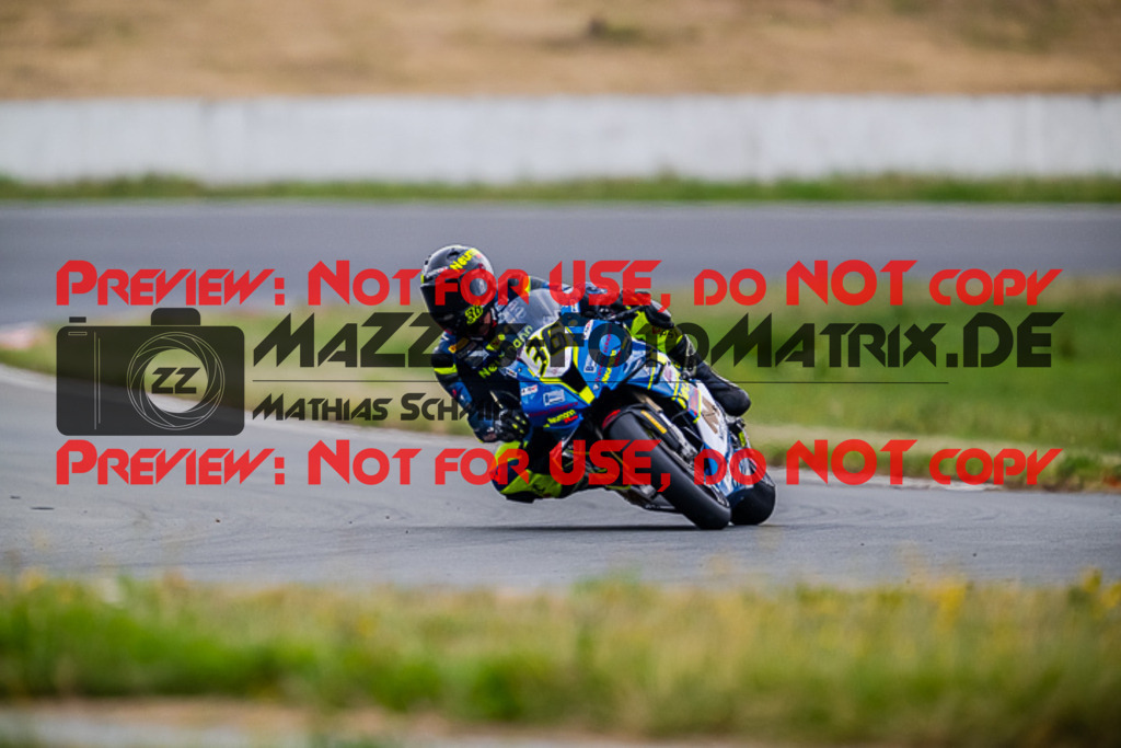 MaZZes_FotoMatrix_220723_5336 | IDM1000