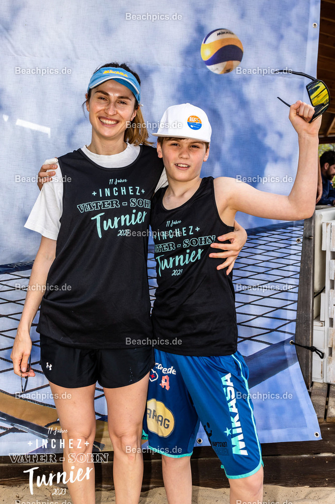 2023-00069261-Vater-Sohn-Turnier | 18.05.2023; Berlin Foto: Gerold Rebsch - www.beachpics.de