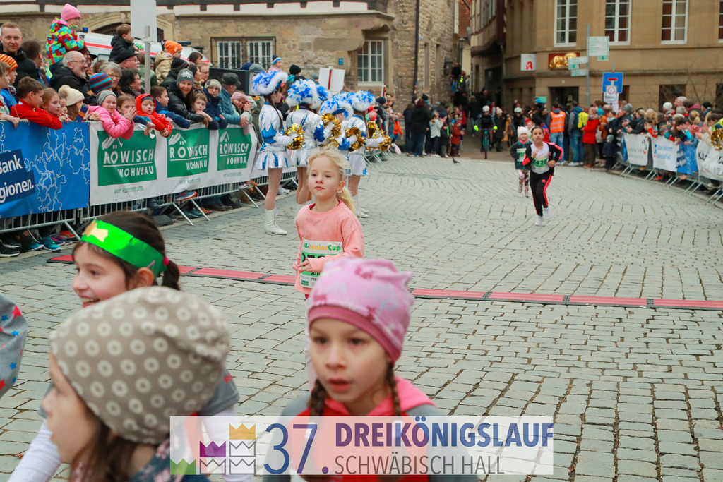 AOK JuniorCup 400m | 3Koenigslauf 2023 - Realisiert mit Pictrs.com