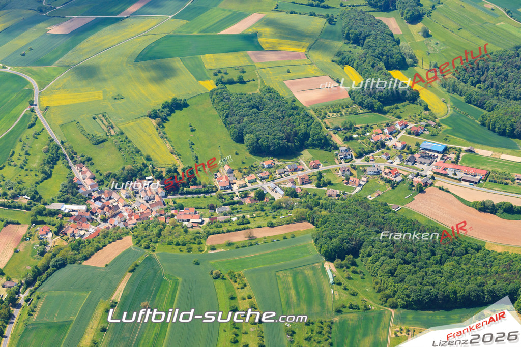 Luftbild von Lembach Eltmann - Luftaufnahme wurde 2015 von https://frankenair.de mittels Flugzeug (keine Drohne) erstellt - die Geschenkidee