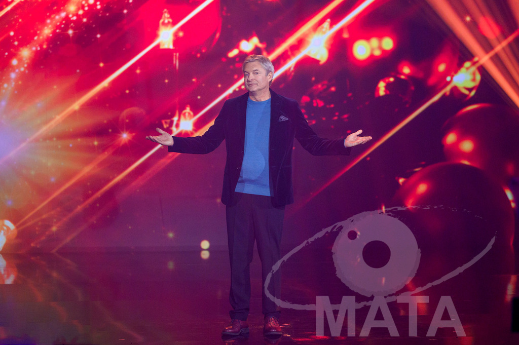 _DWI6198 | Österreichischer Kabarettist und Schauspieler Alfred Dorfer bei '30 Jahre Sternstunden-Gala 2023' in der Frankenhalle. Nürnberg, 15.12.2023 - Realisiert mit Pictrs.com