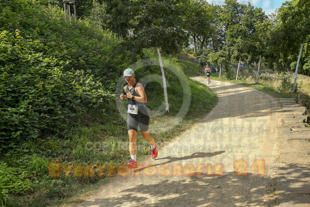 250824_1457_EX1_8168 | Sportfotografie im Rhein-Sieg Kreis, Köln, Bonn, NRW, Rheinland Pfalz, Hessen, etc. Unser Tätigkeitsfeld umfasst den Laufsport vom Volkslauf über den Marathon, Duathlon, Triathon bis zum Ultralauf wie Kölnpfad Ultra oder Schindertrail.
