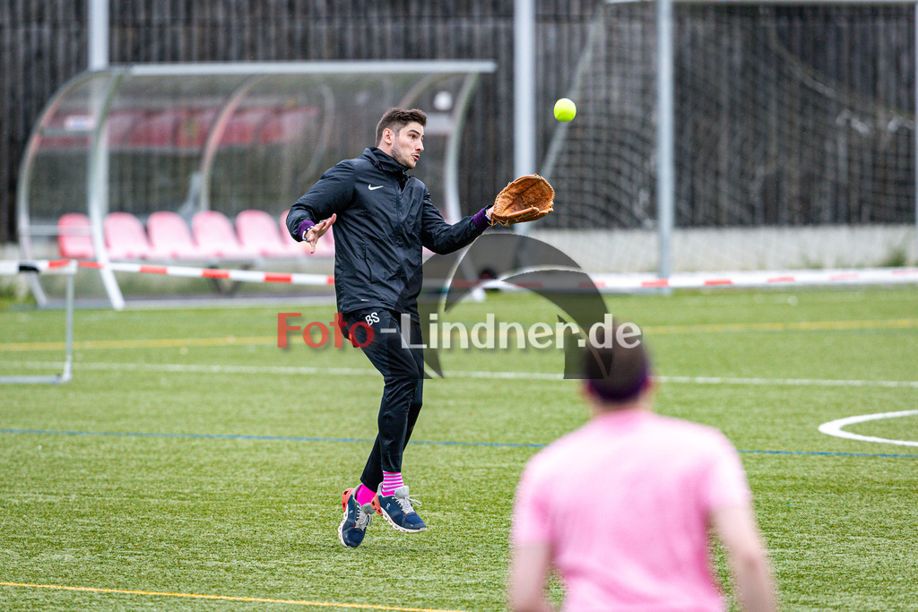 Stadtmeisterschaft Baseball Penzberg | Stadtmeisterschaft Baseball Penzberg, Stadtmeisterschaft Baseball Penzberg, 20240615,,2024-06-15 in Penzberg (Nonnenwaldstadion)Copyright: WolfgangxLindner www.foto-lindner.de