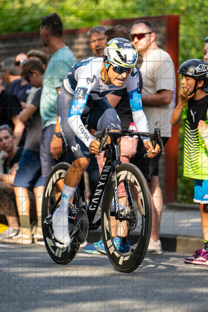 DeutschlandTour 2025 | Prolog  | CASTILLO MIRANDA Kevin David (Movistar Team) //  20.08.25: DeutschlandTour 2025 | Prolog  / Essen / Deutschland  //   CREDIT:www.bullenfotos.de, Martin König, Hörner Weg 40, D-49078 Osnabrück, +4917663732967 // Nutzung und Weitergabe nur zu den vereinbarten Zwecken. Presseanfragen an Ersteller. Alle Rechte beim Ersteller. Honorierung nach MFM. - Realisiert mit Pictrs.com