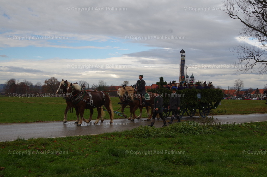 IMGP9957 | fotografiert von Axel PollmannLeonhardi Wallfahrt Benediktbeuern und Murnau, Fronleichnam, Fasching, Landschaft im Loisachtal und Benediktbeuern  - Realisiert mit Pictrs.com