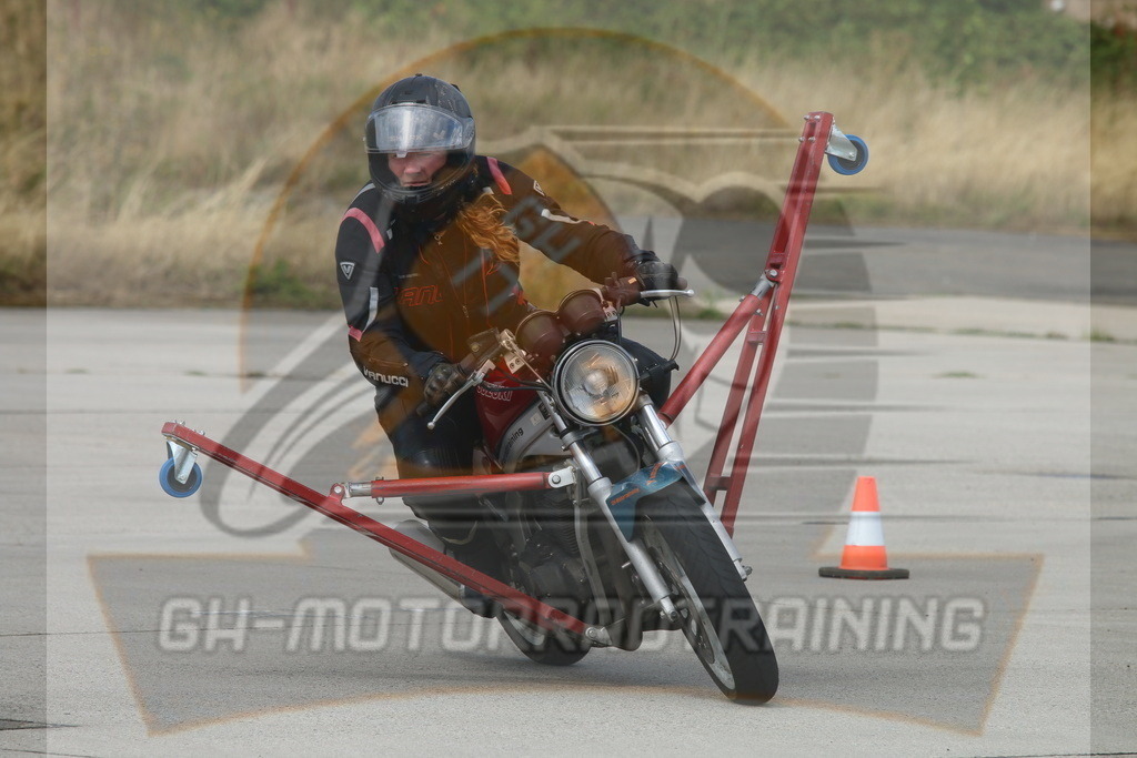 IMG_3479 | gh-motorradtraining-foto.de - Realisiert mit Pictrs.com