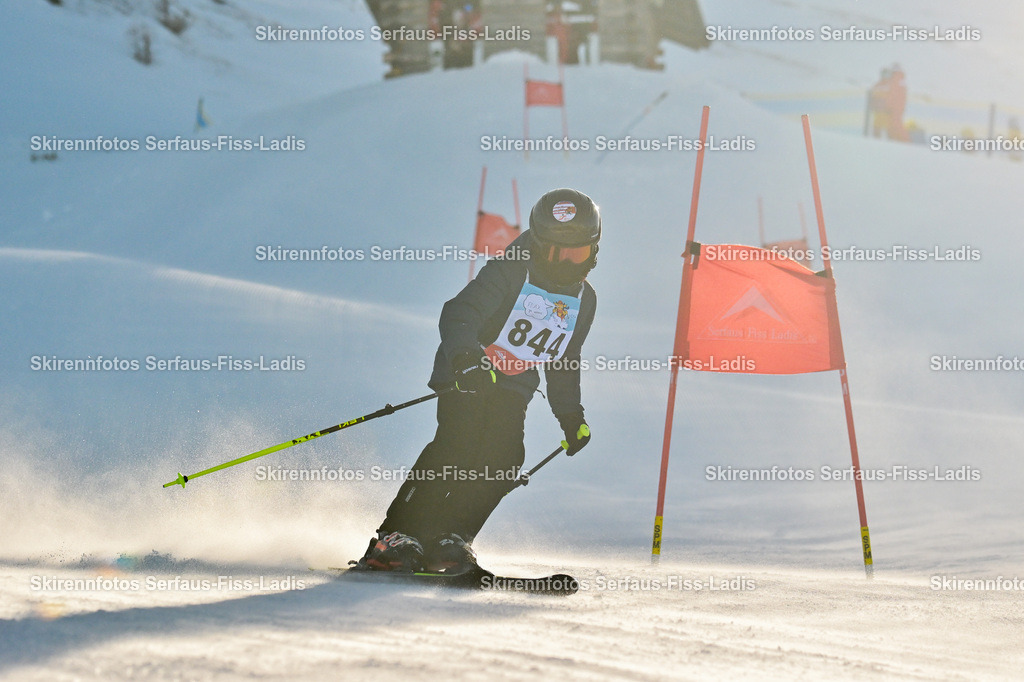 SRF_01.01.2026_0373 | SRF_01.01.2026_0373 - Realisiert mit Pictrs.com