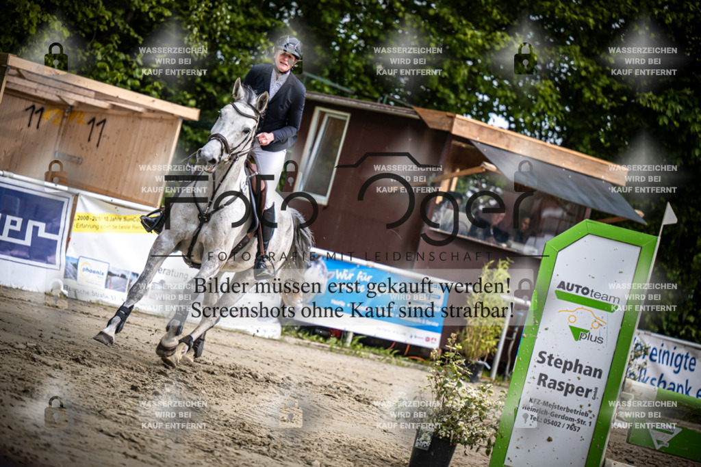 DOS_0549 | Reitturnier Venne - Realisiert mit Pictrs.com