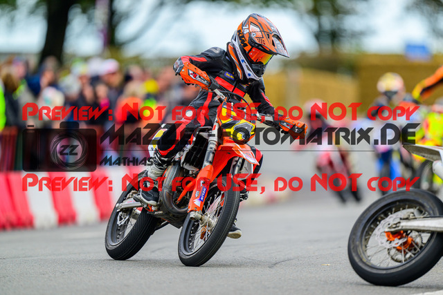 MaZZes_Fotomatrix_20241006_6007705_9983 | JUNIOR