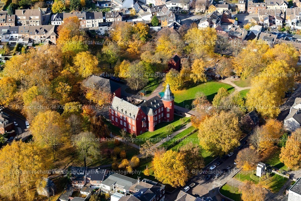 Luftbilder Alsdorf-7477 | Burganlage der Veste " Burg Alsdorf " an der Burgstraße, Cäcilienstraße in Alsdorf im Bundesland Nordrhein-Westfalen, Deutschland - Realisiert mit Pictrs.com